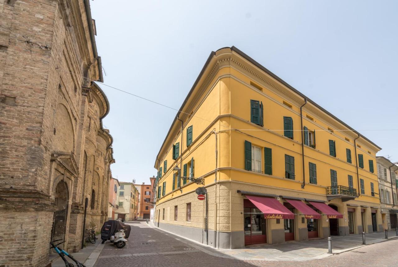 Il Loft Di Quintino Apartment Parma Exterior photo